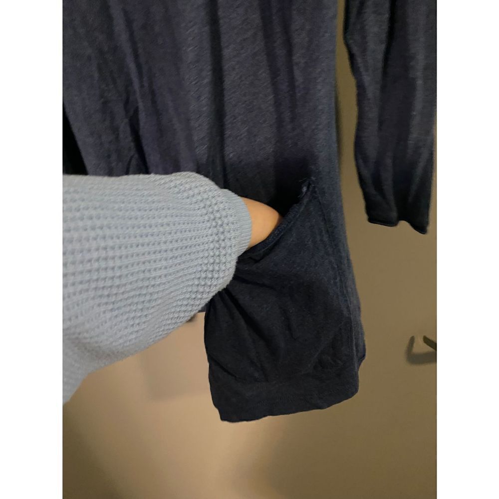 H&M Women’s Basic 3/4th Sleeve Lightweight Navy Cardigan Size Medium NWOT - Picture 6 of 6